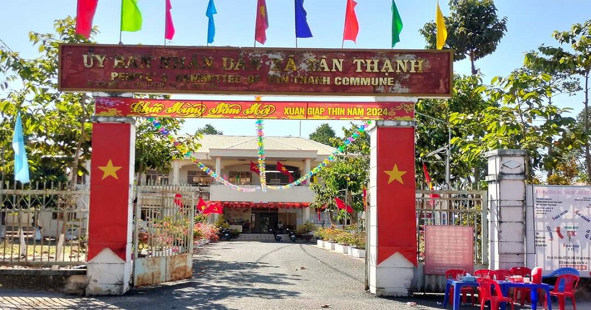 Trụ sở UBND xã Tân Thạnh